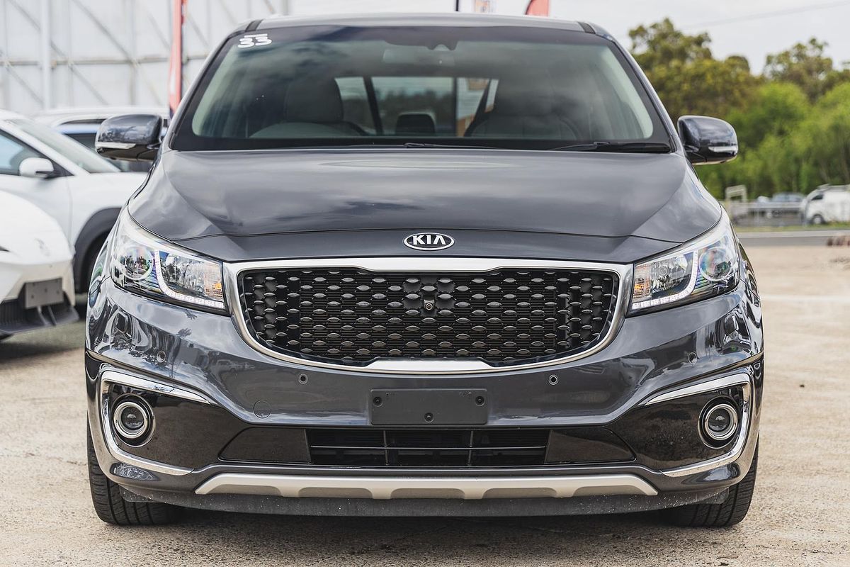 2017 Kia Carnival Platinum YP