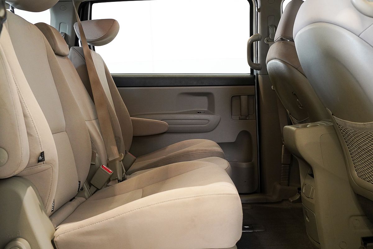 2018 Kia Carnival S YP