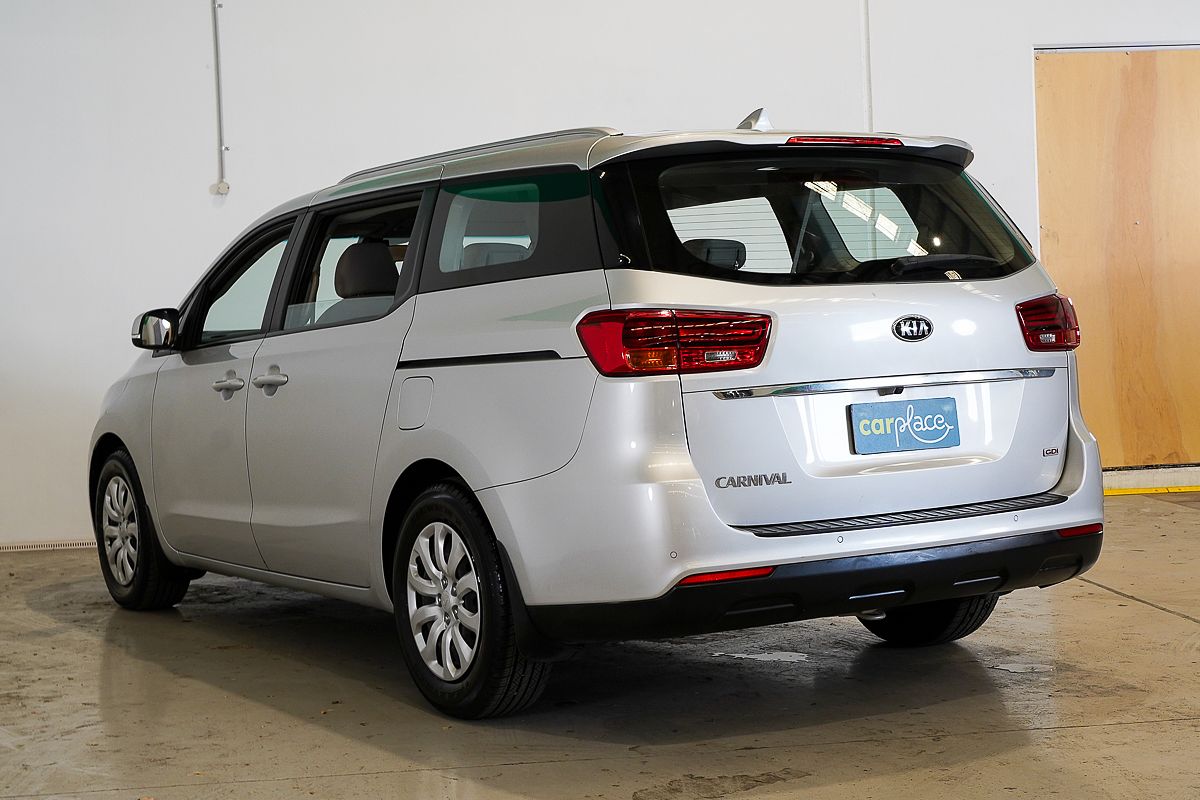 2018 Kia Carnival S YP