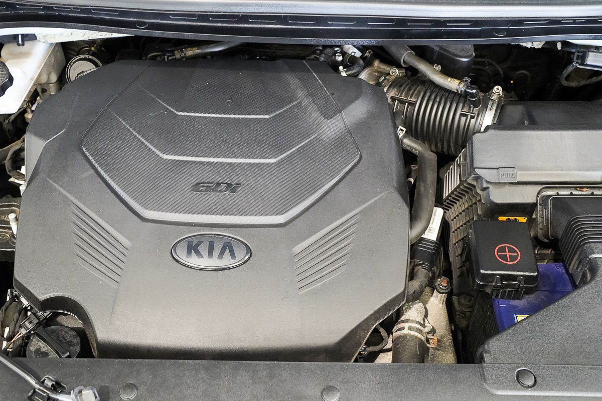 2018 Kia Carnival S YP