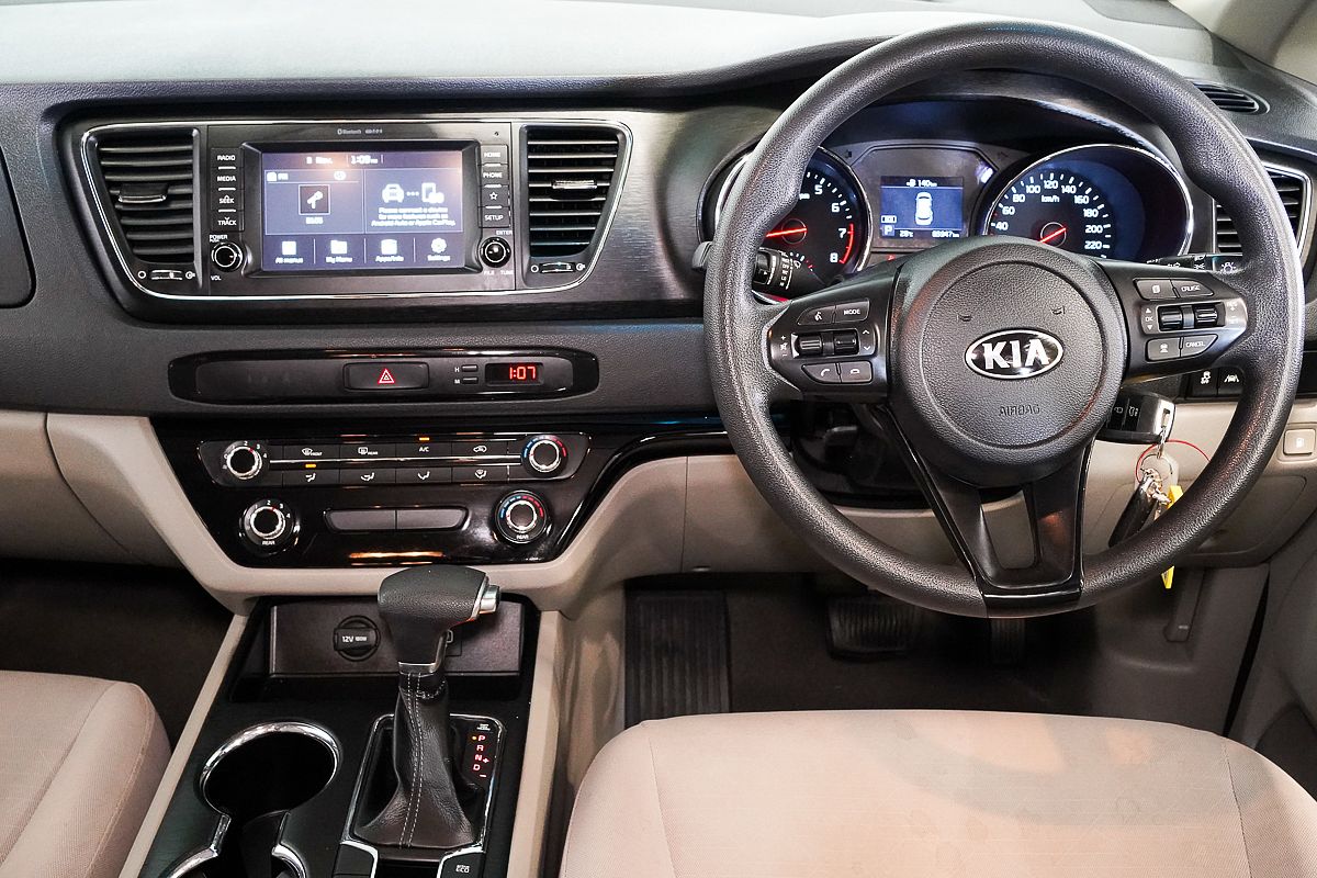 2018 Kia Carnival S YP