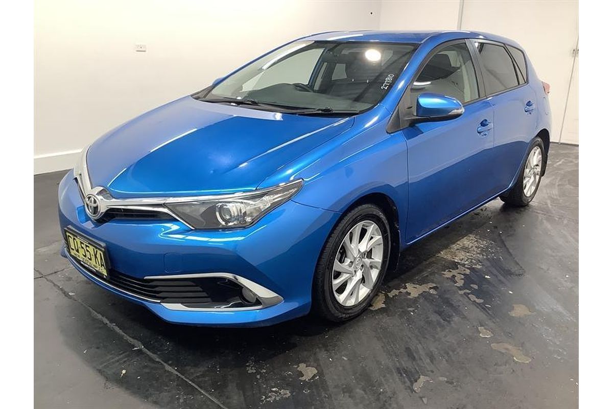 2017 Toyota Corolla Ascent Sport ZRE182R