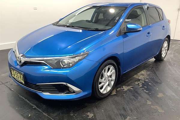 2017 Toyota Corolla Ascent Sport ZRE182R