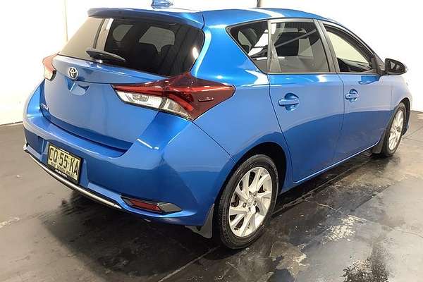 2017 Toyota Corolla Ascent Sport ZRE182R