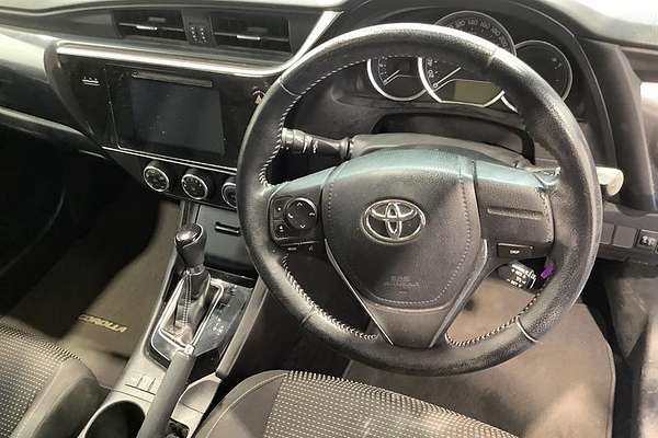 2017 Toyota Corolla Ascent Sport ZRE182R