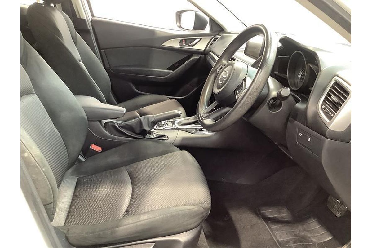 2018 Mazda 3 Neo Sport BN Series