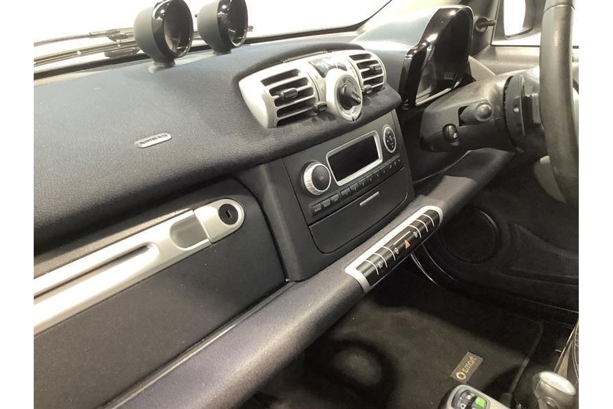 2011 smart fortwo pulse 451