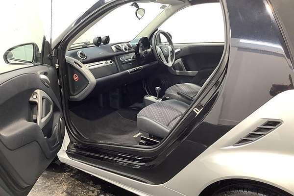 2011 smart fortwo pulse 451