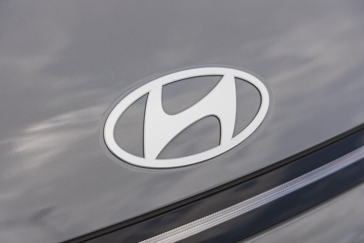 2025 Hyundai Kona Premium N Line SX2.V3