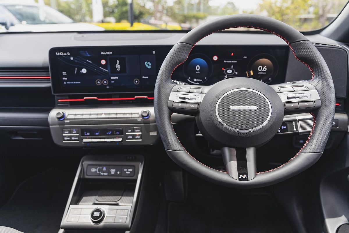 2025 Hyundai Kona Premium N Line SX2.V3