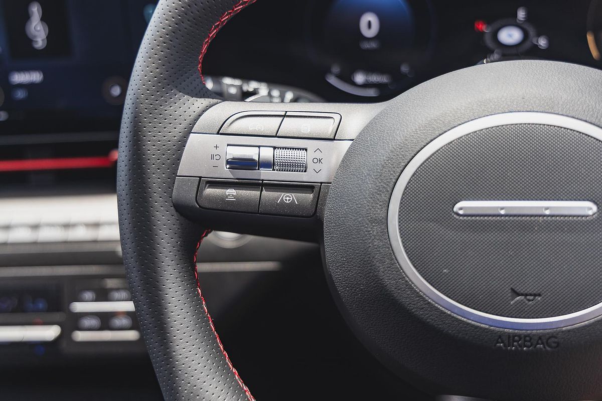 2025 Hyundai Kona Premium N Line SX2.V3