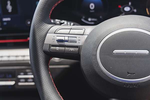 2025 Hyundai Kona Premium N Line SX2.V3