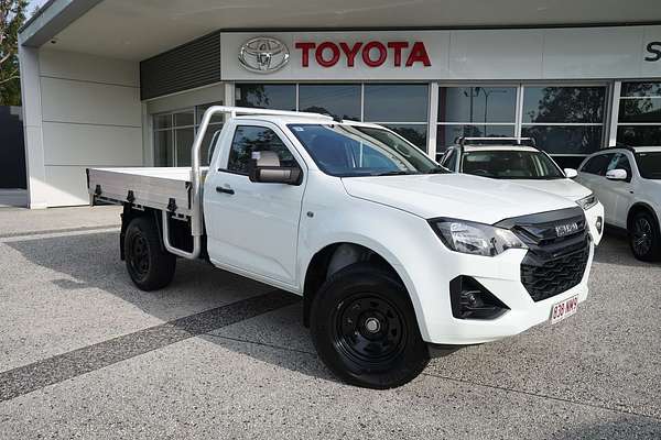 2025 Isuzu D-MAX SX 4X4