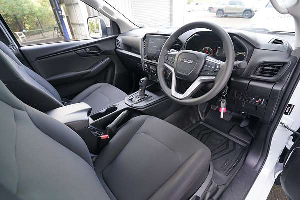 2025 Isuzu D-MAX SX 4X4