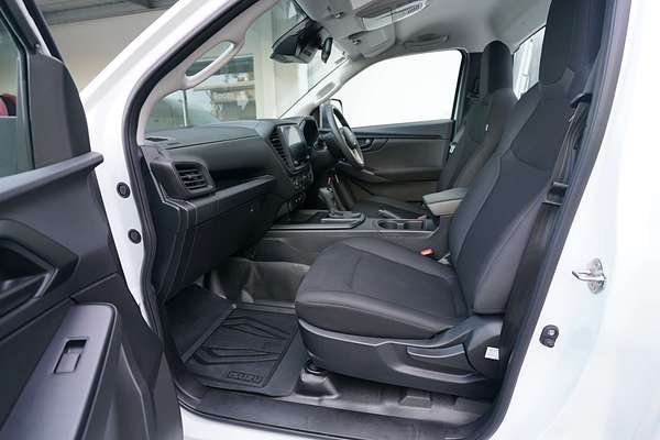 2025 Isuzu D-MAX SX 4X4