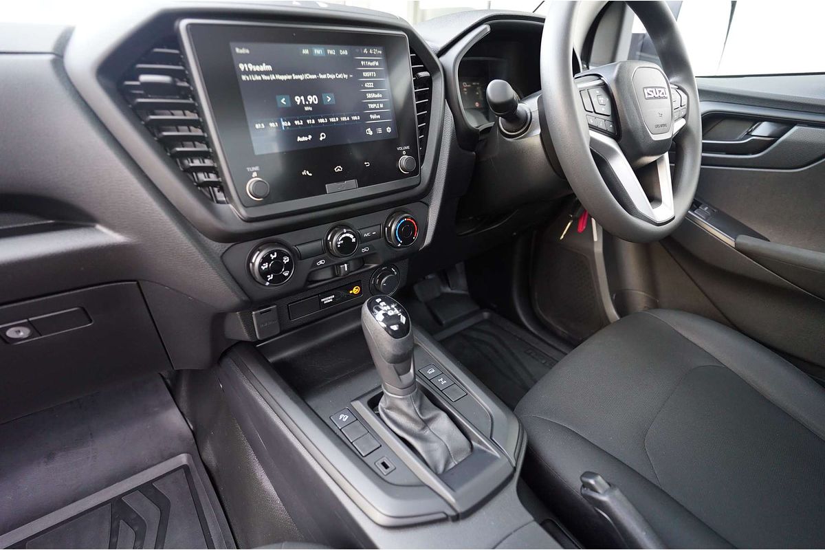 2025 Isuzu D-MAX SX 4X4