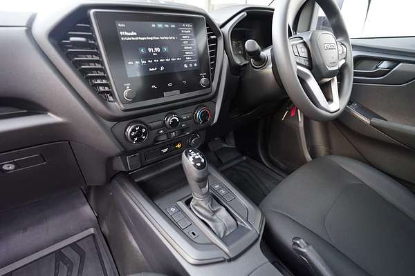 2025 Isuzu D-MAX SX 4X4