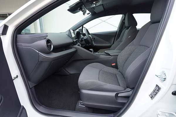 2024 Toyota C-HR GXL ZYX20R