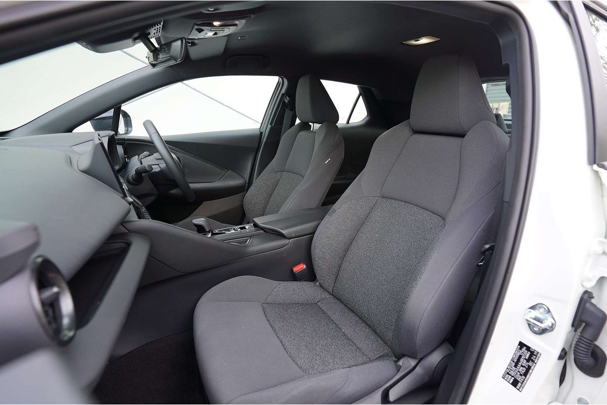 2024 Toyota C-HR GXL ZYX20R