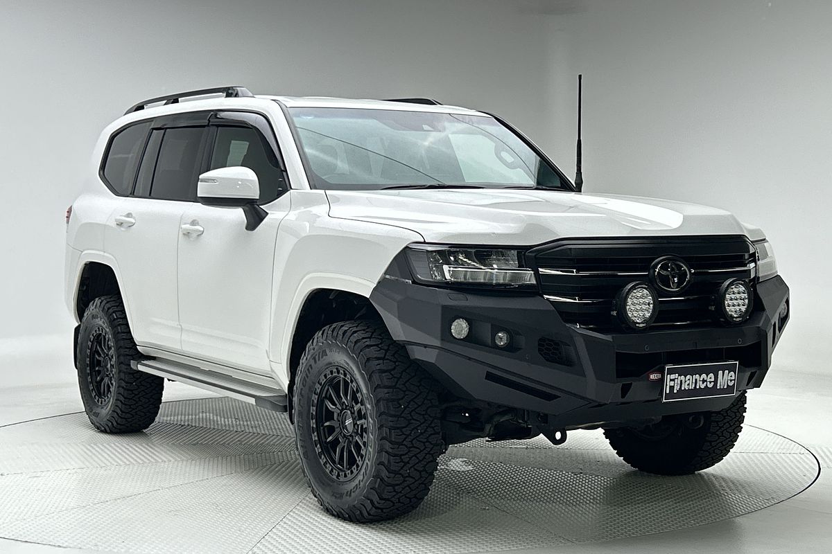 2023 Toyota Landcruiser GXL FJA300R