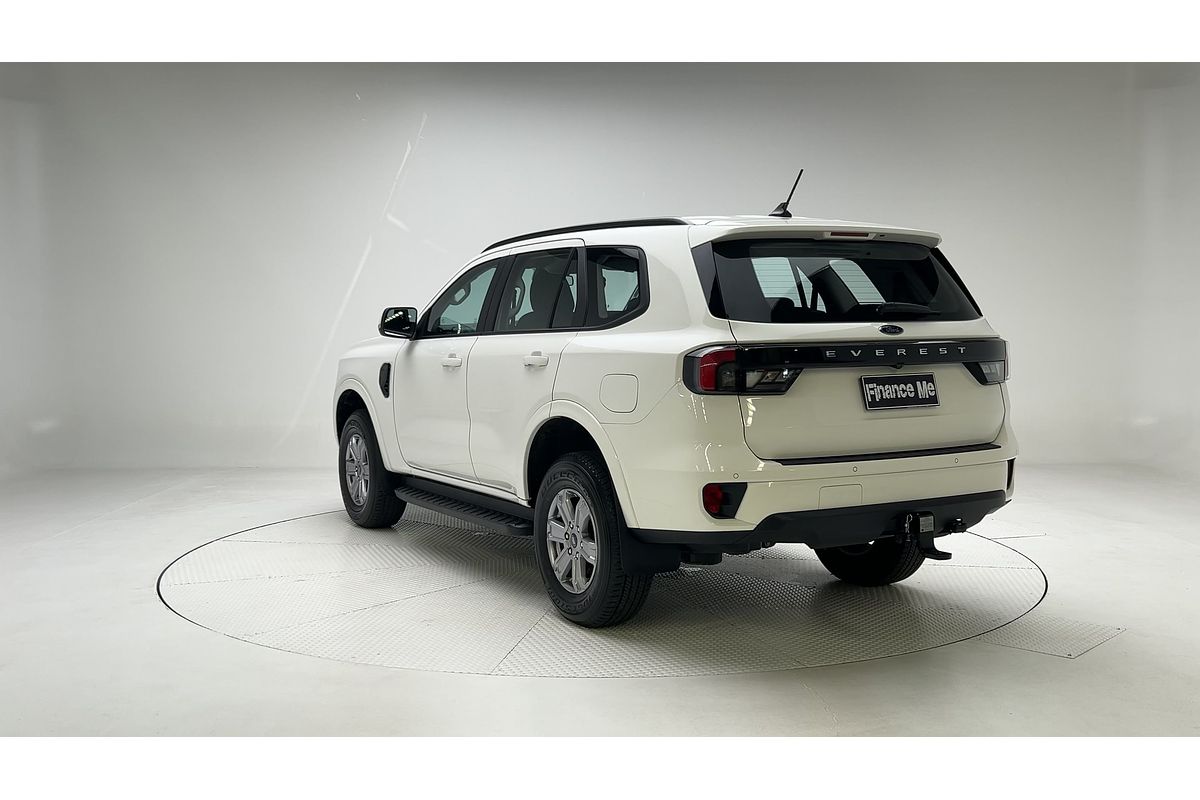 2024 Ford Everest Ambiente 2.0L