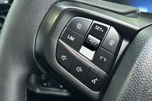 2024 Ford Everest Ambiente 2.0L