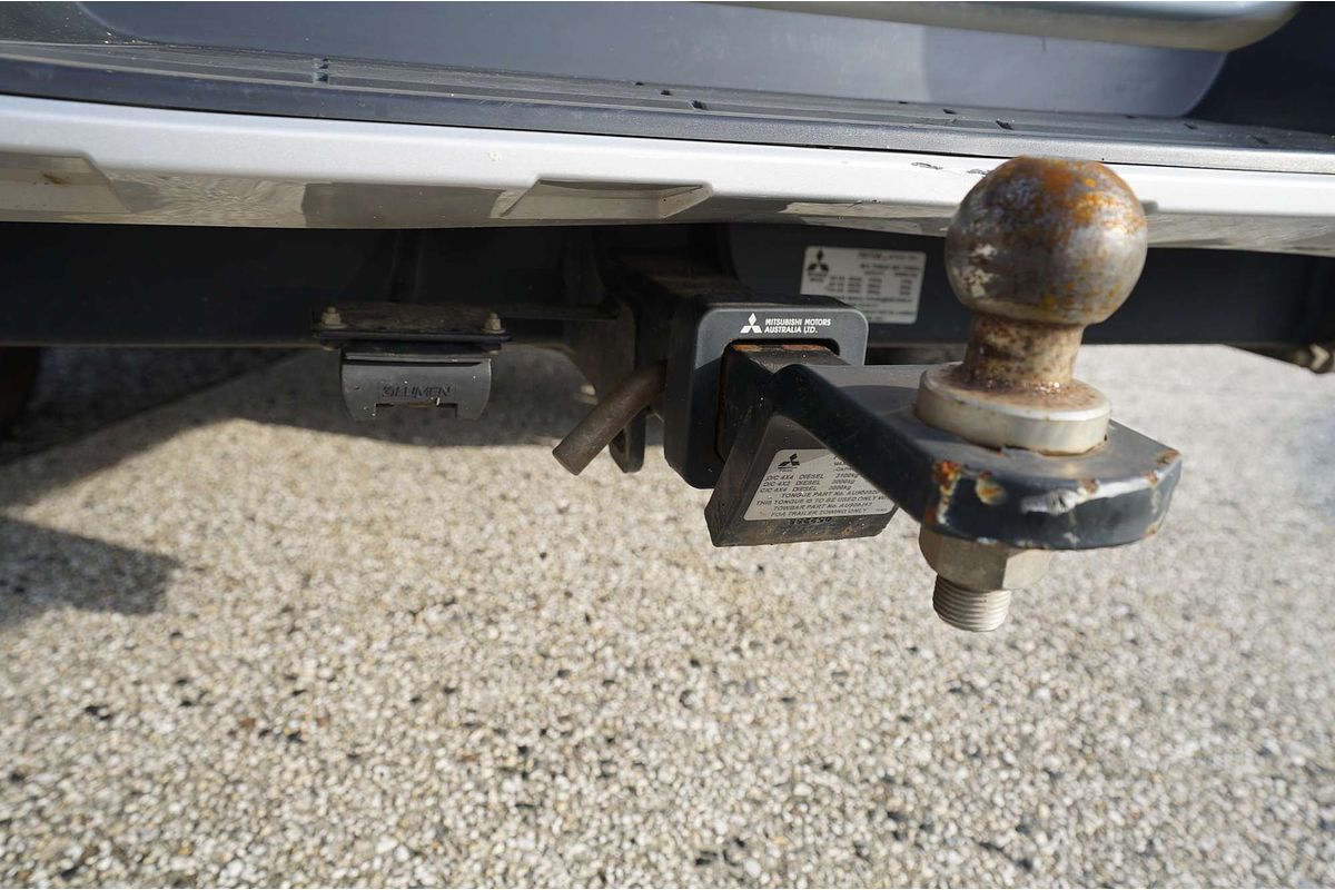 2023 Mitsubishi Triton GLS MR 4X4