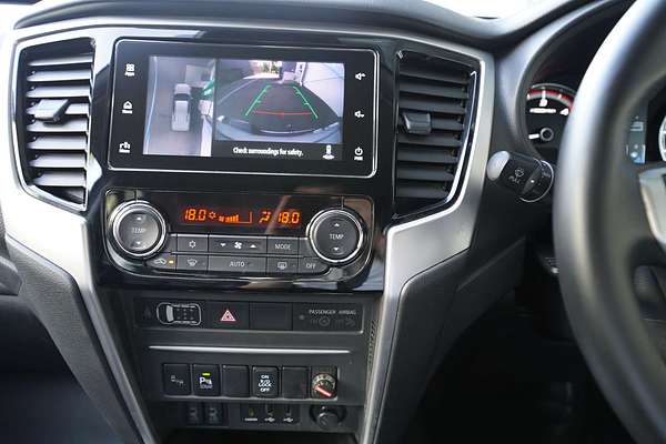 2023 Mitsubishi Triton GLS MR 4X4