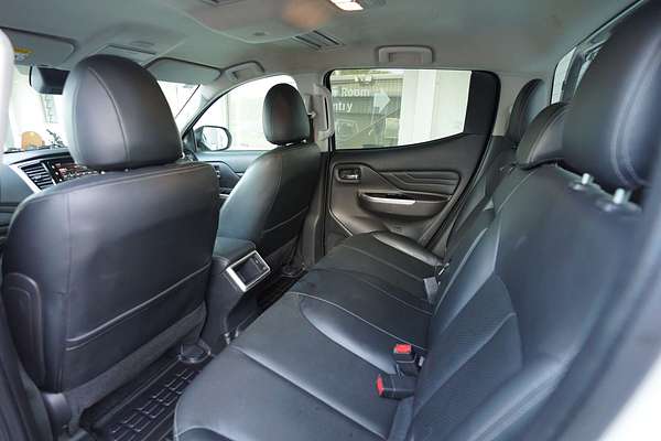 2023 Mitsubishi Triton GLS MR 4X4