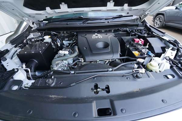 2023 Mitsubishi Triton GLS MR 4X4