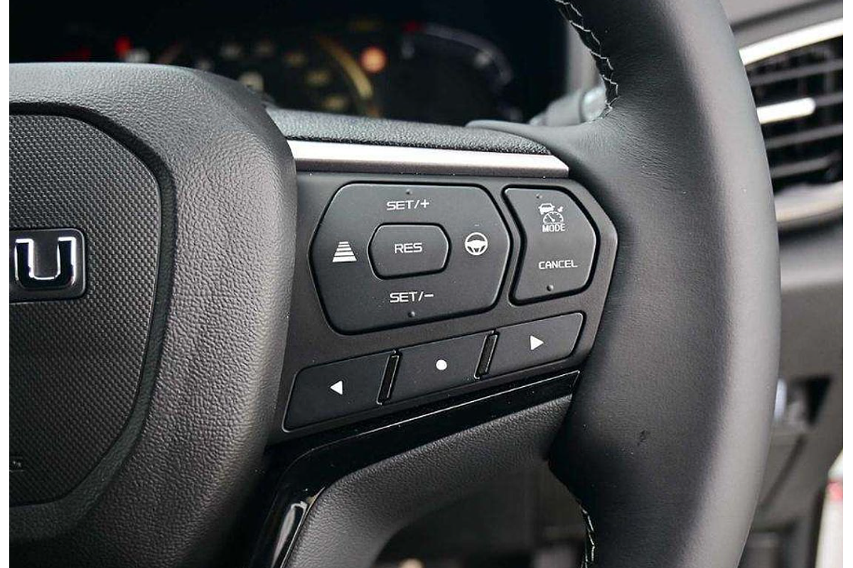 2025 Isuzu MU-X LS-T