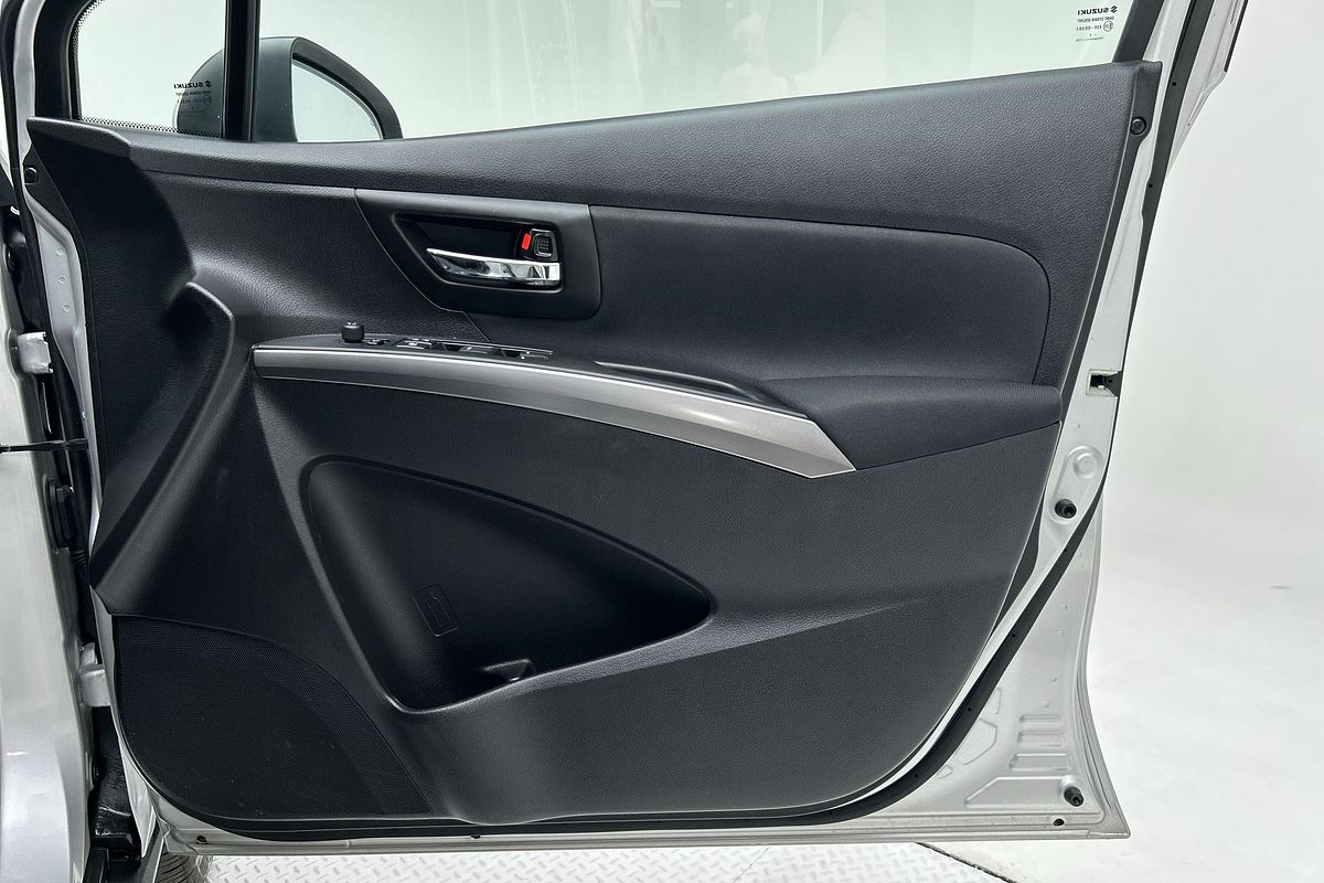 2023 Suzuki S-Cross JYB