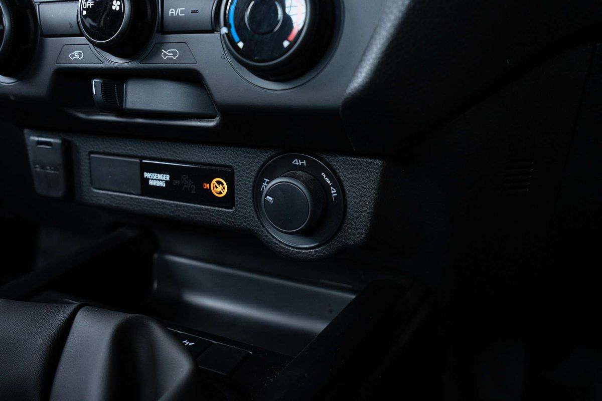 2024 Isuzu D-MAX SX 4X4