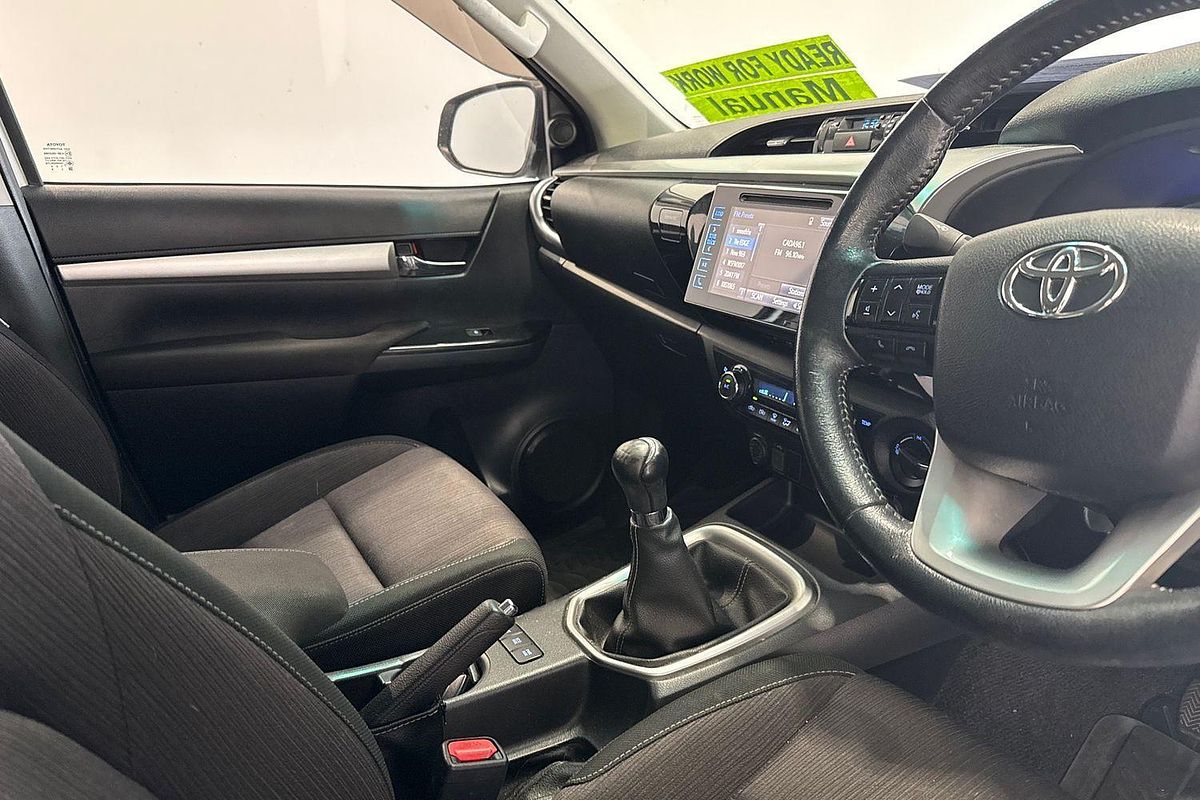 2017 Toyota Hilux SR5 GUN126R 4X4