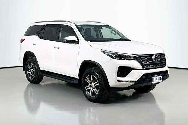 2024 Toyota Fortuner GXL GUN156R