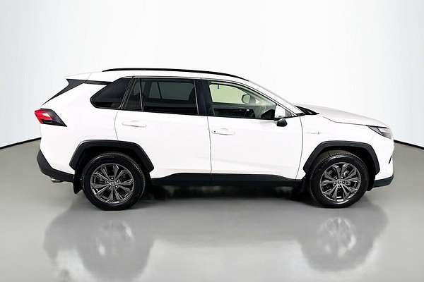 2022 Toyota RAV4 GXL AXAH52R