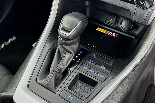 2022 Toyota RAV4 GXL AXAH52R