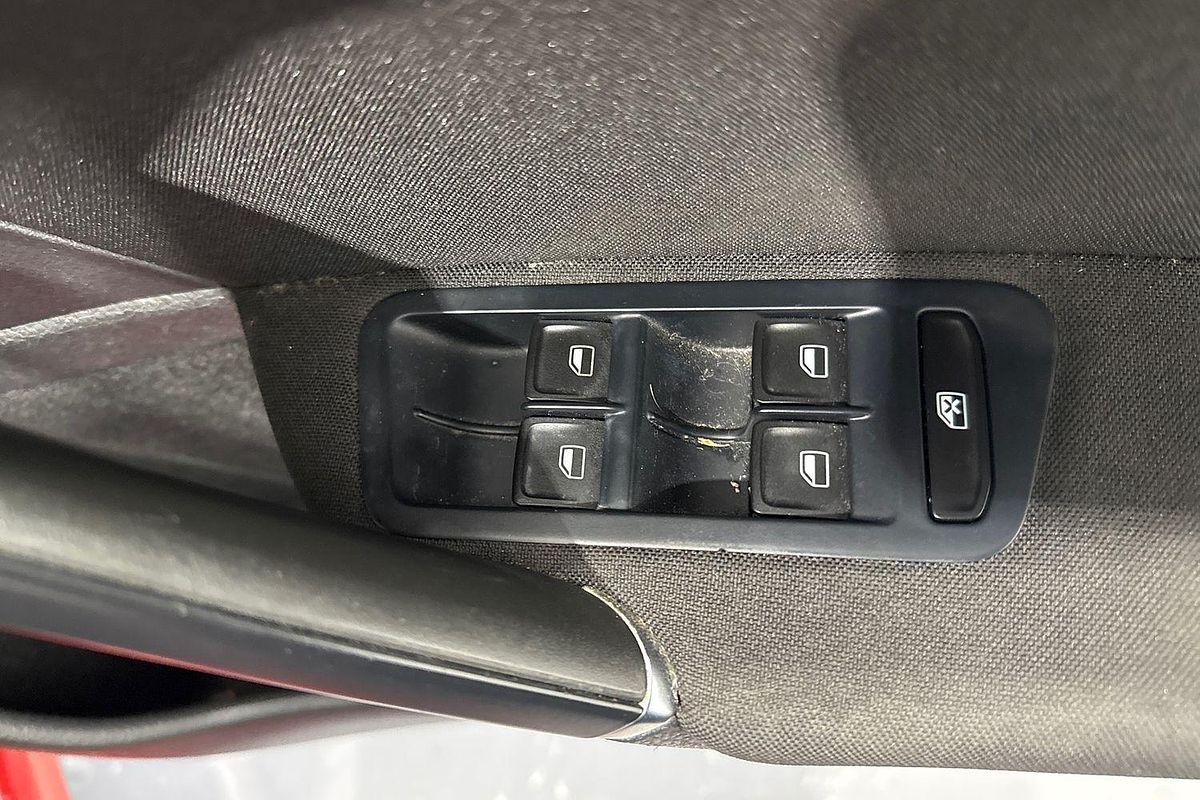 2015 Volkswagen Golf 90TSI Comfortline 7