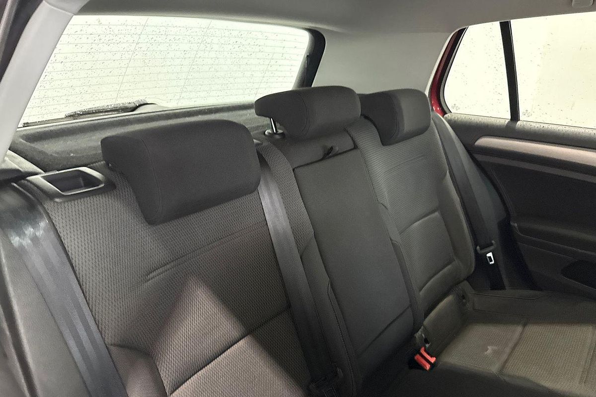 2015 Volkswagen Golf 90TSI Comfortline 7