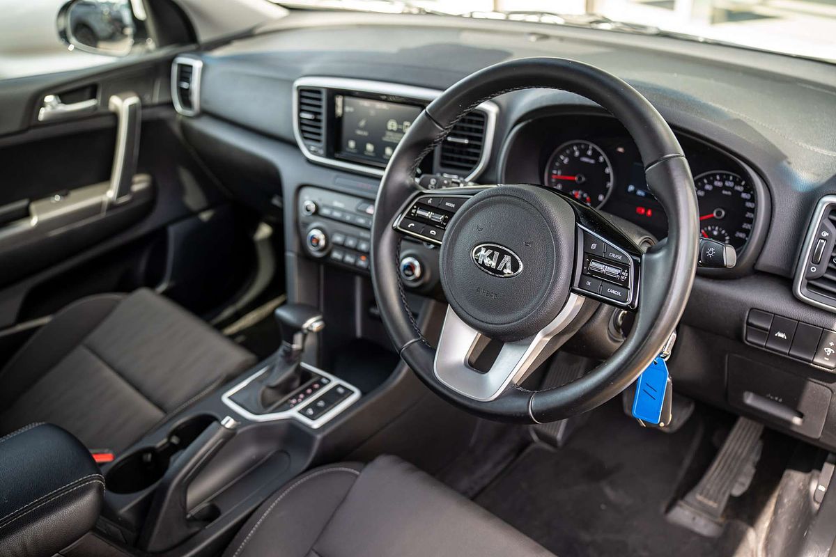 2020 Kia Sportage S QL