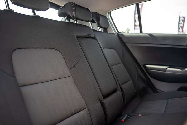 2020 Kia Sportage S QL