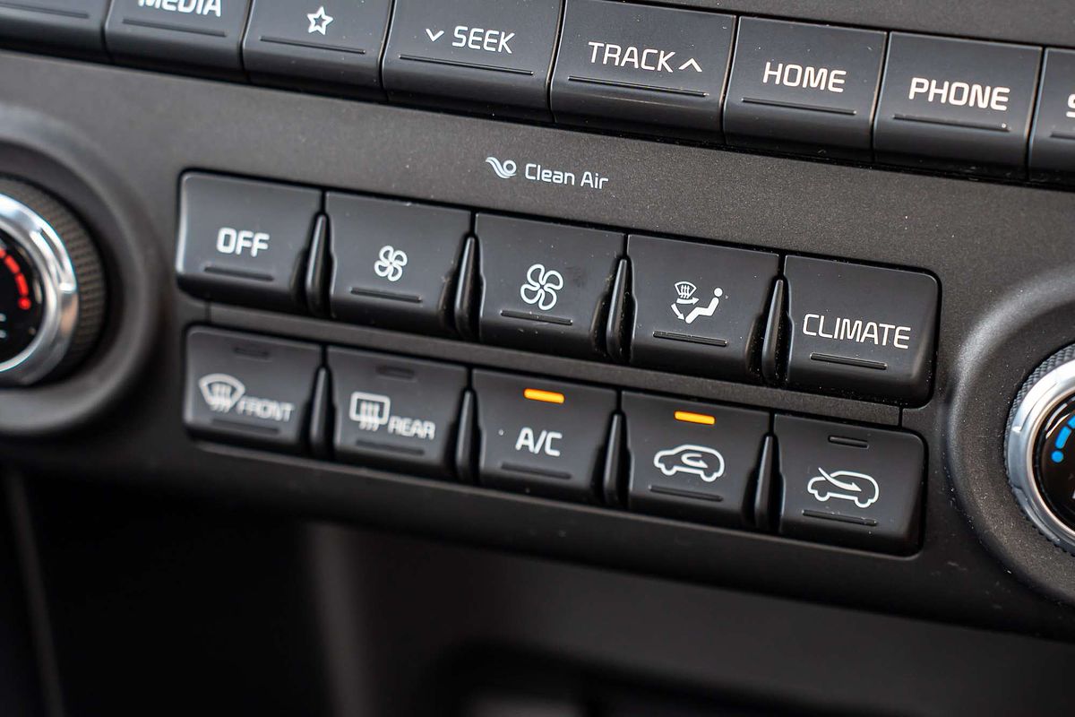 2020 Kia Sportage S QL