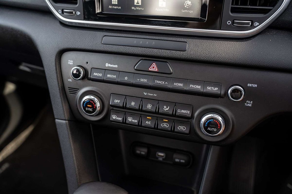 2020 Kia Sportage S QL