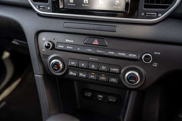 2020 Kia Sportage S QL