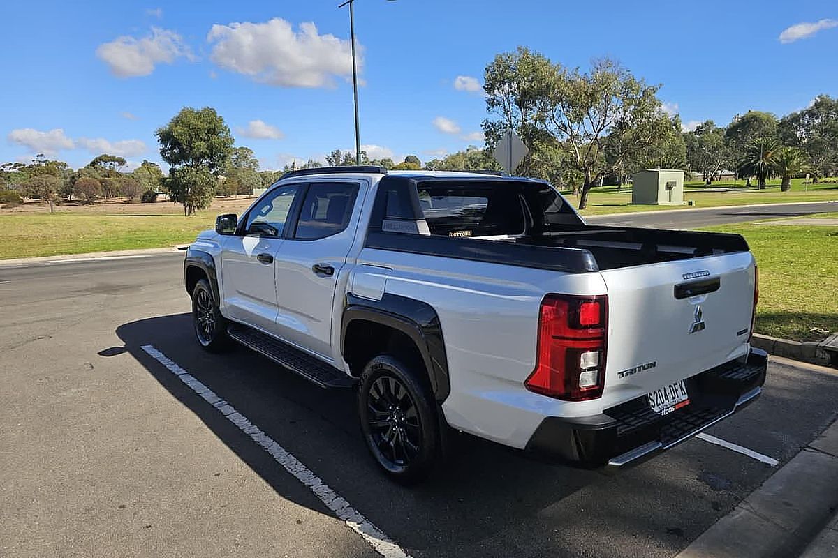 2024 Mitsubishi Triton GSR MV 4X4