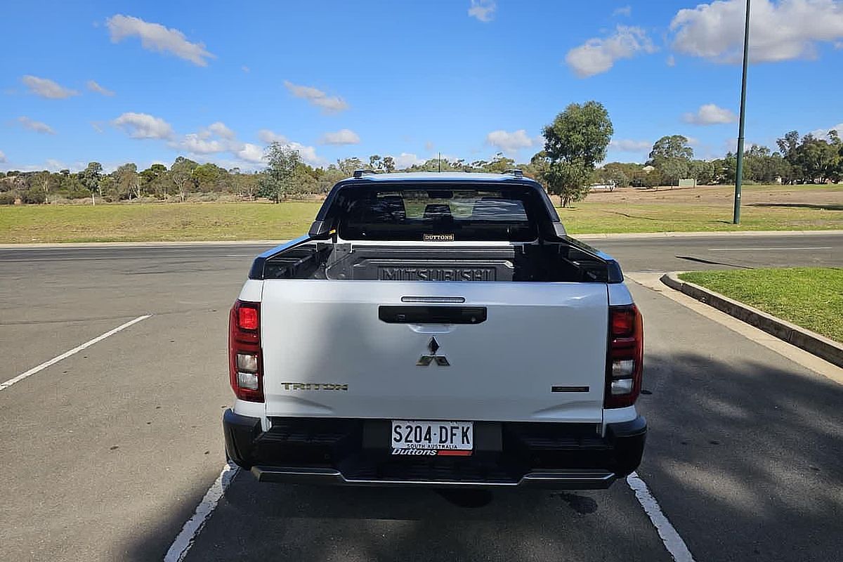 2024 Mitsubishi Triton GSR MV 4X4