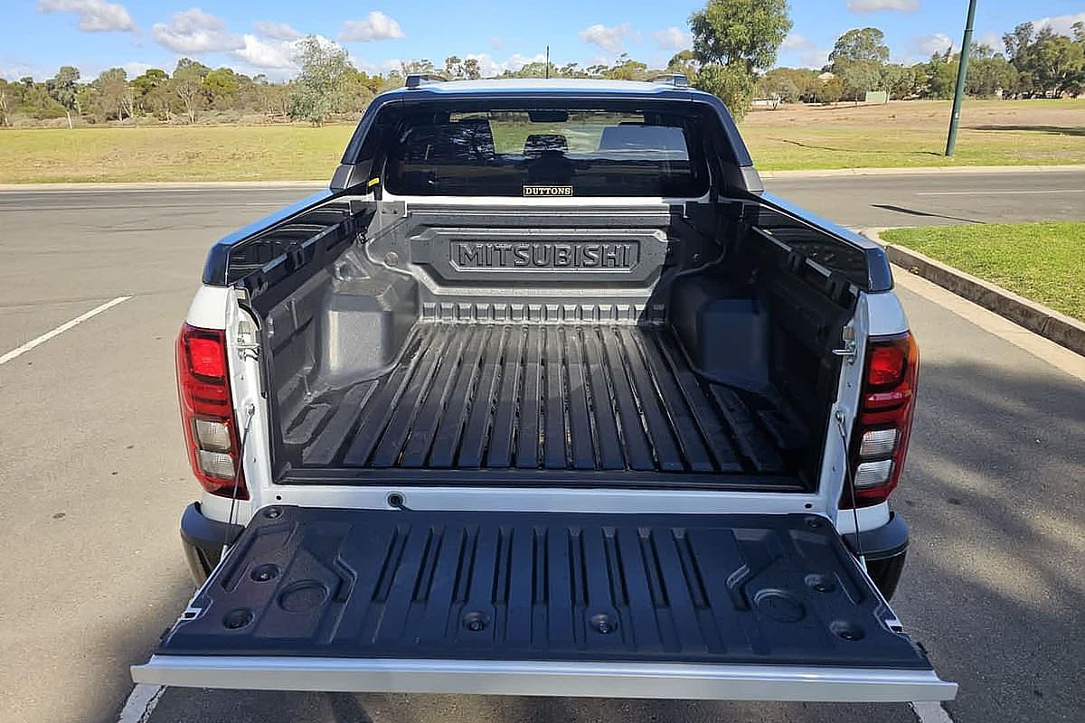 2024 Mitsubishi Triton GSR MV 4X4