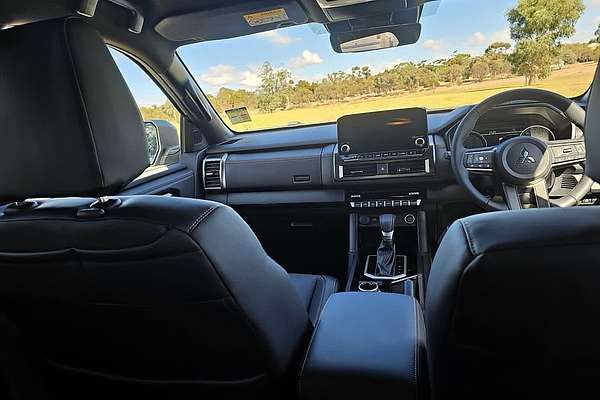 2024 Mitsubishi Triton GSR MV 4X4