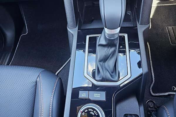 2024 Mitsubishi Triton GSR MV 4X4