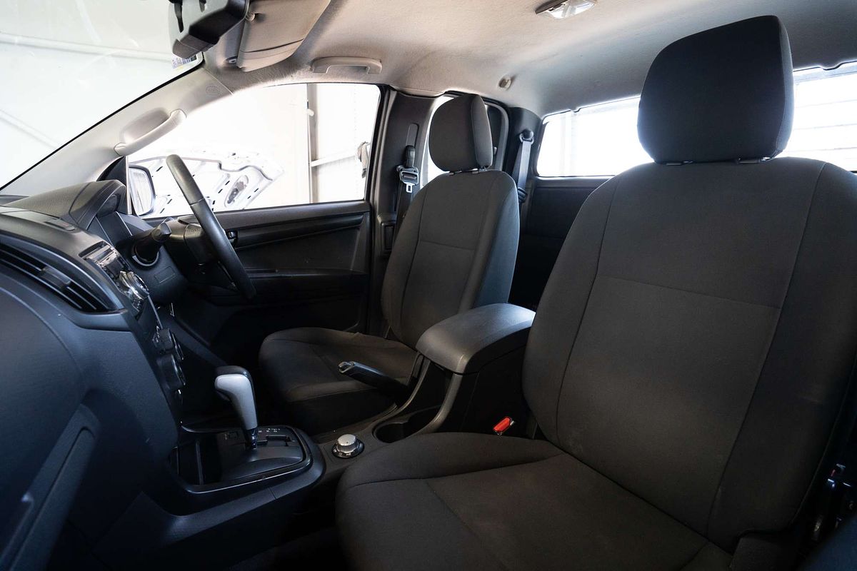 2012 Isuzu D-MAX SX 4X4